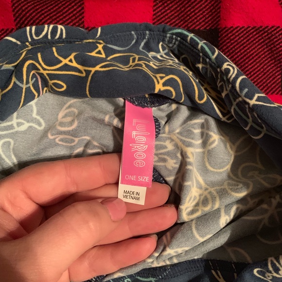 Lularoe leggings os - Picture 2 of 2